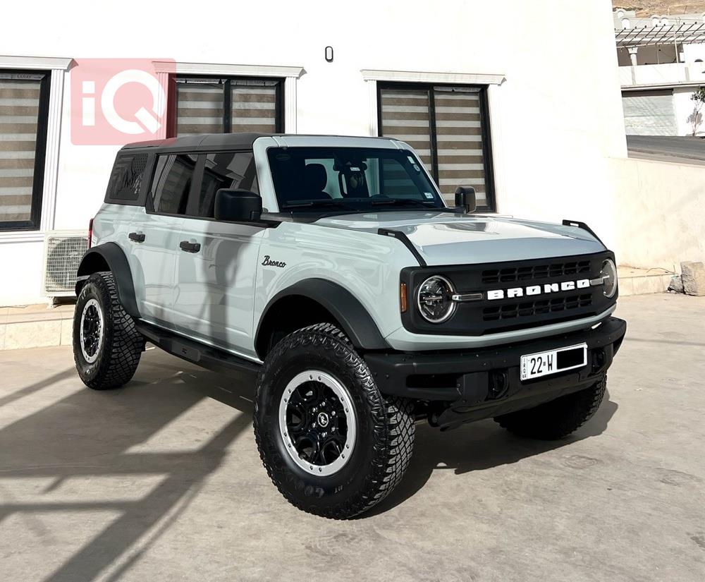 Ford Bronco